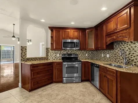 108 Mistywood Court Kissimmee FL 34743