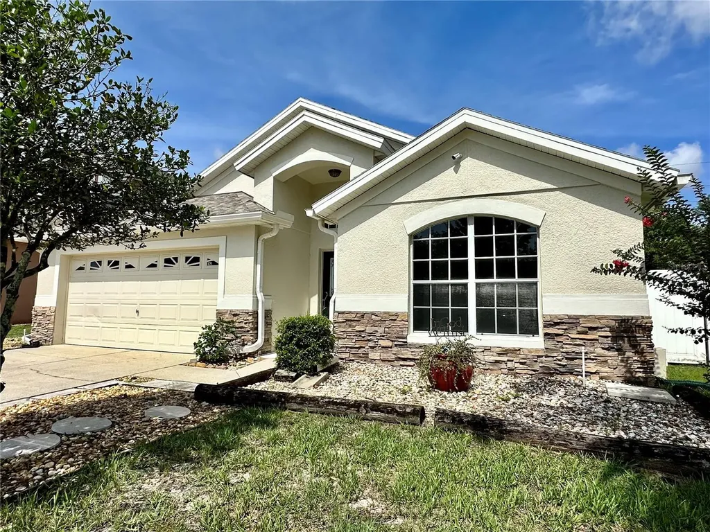 2906 Coontie Avenue Deltona FL 32725