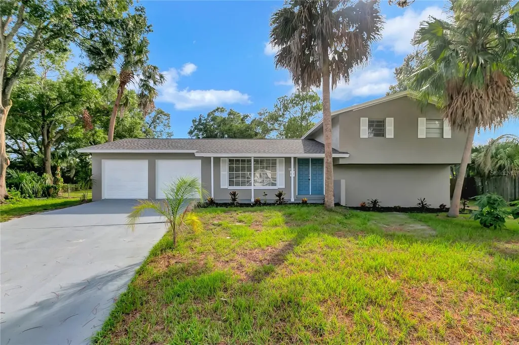 8323 W Hiawatha Street Tampa FL 33615