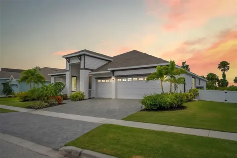 636 Manns Harbor Drive Apollo Beach FL 33572