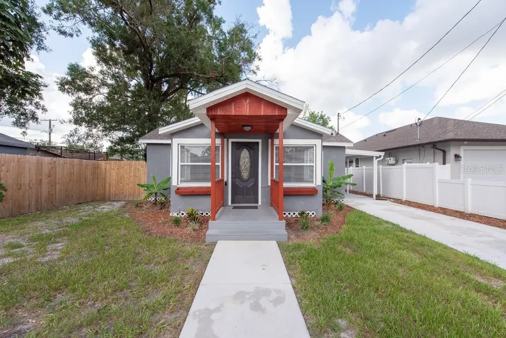 1502 W Robson Street Tampa FL 33604