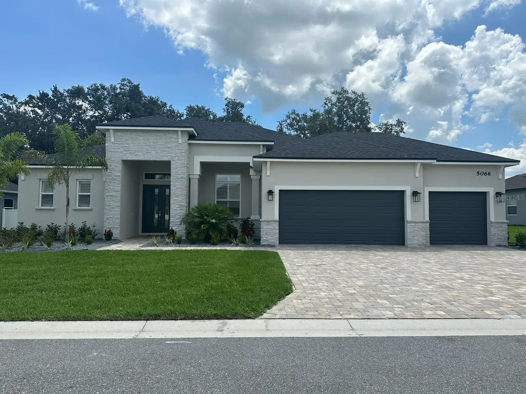 5066 Siesta Place Lakeland FL 33812