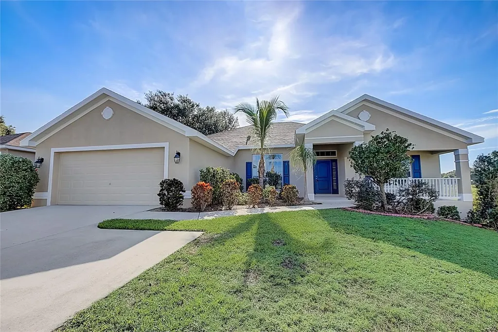 1624 Doves View Circle Auburndale FL 33823