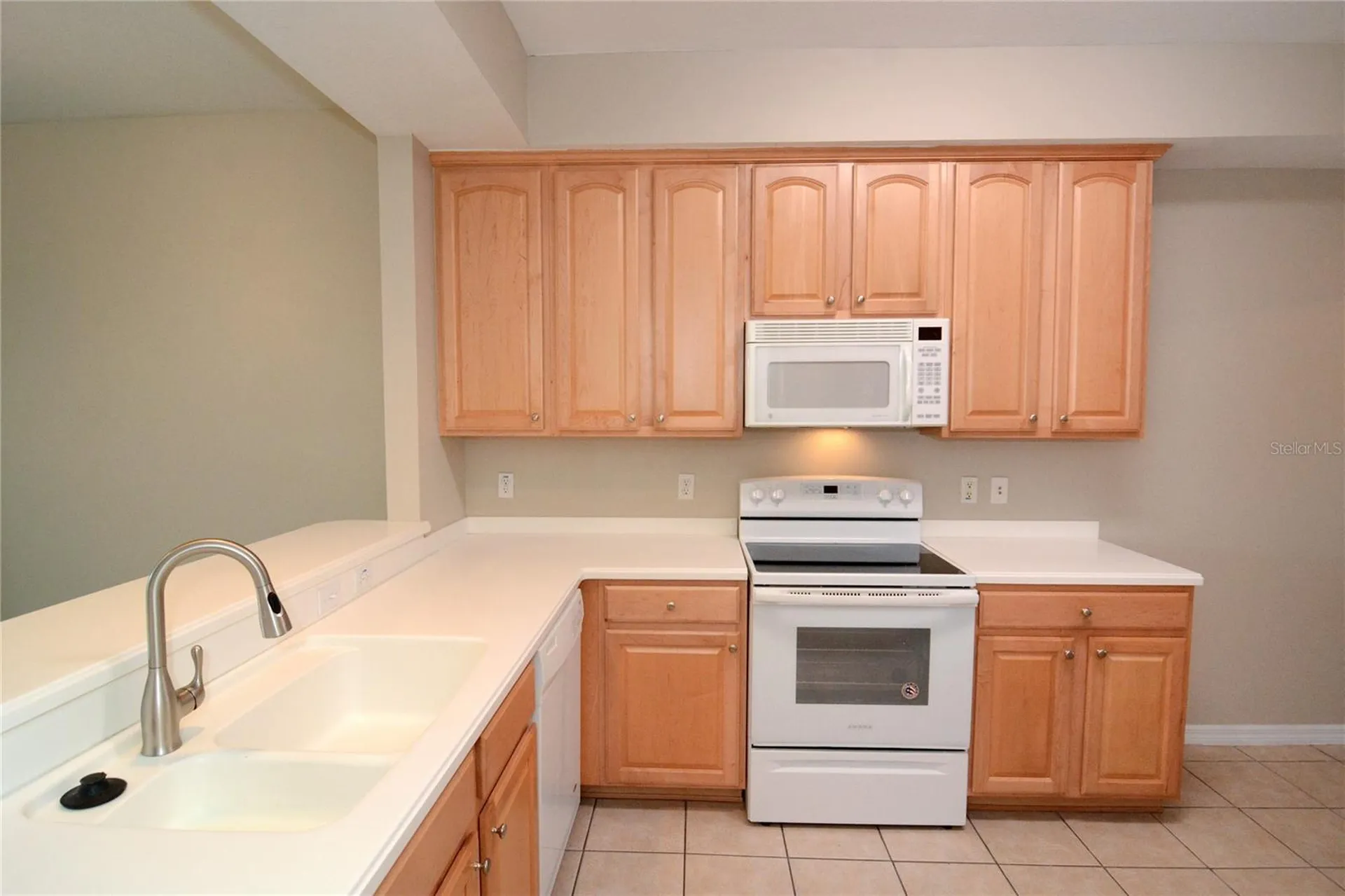 9447 Myrtle Creek Lane Orlando FL 32832