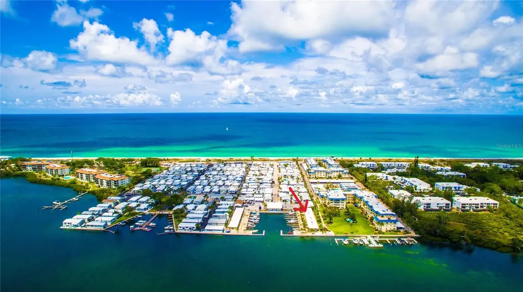 102 Twin Shores Boulevard Longboat Key FL 34228