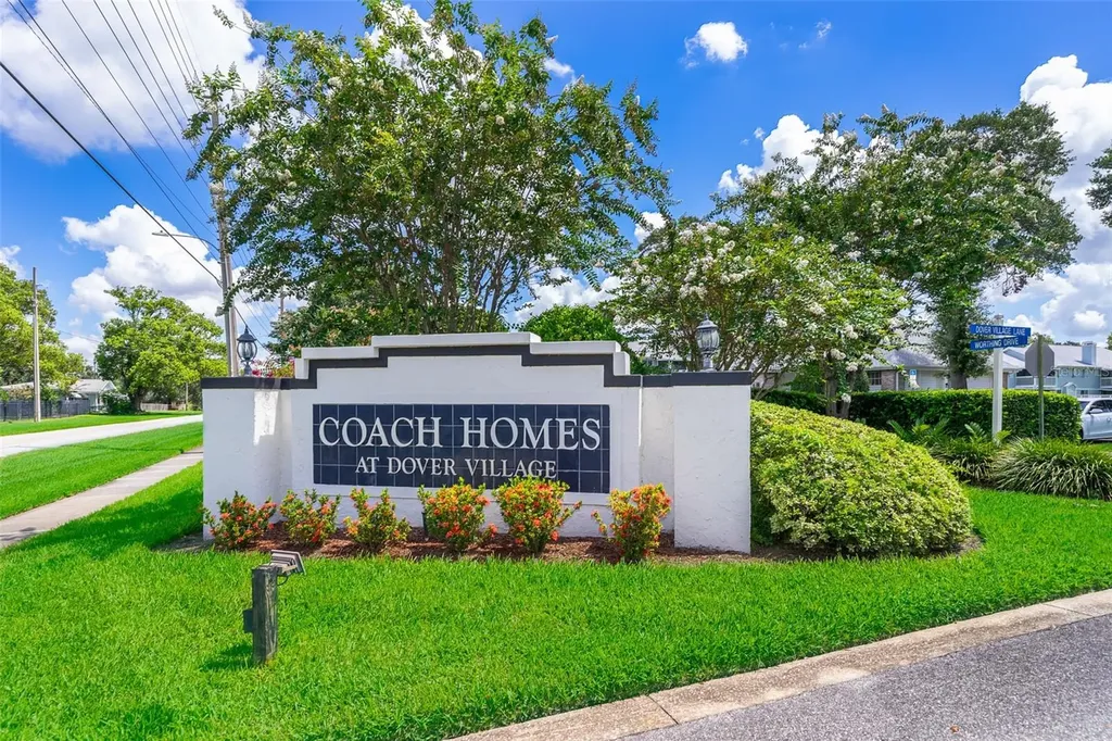 5301 White Cliff Lane Orlando FL 32812