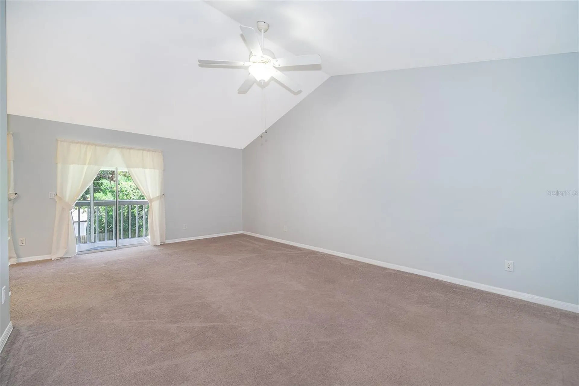 5301 White Cliff Lane Orlando FL 32812