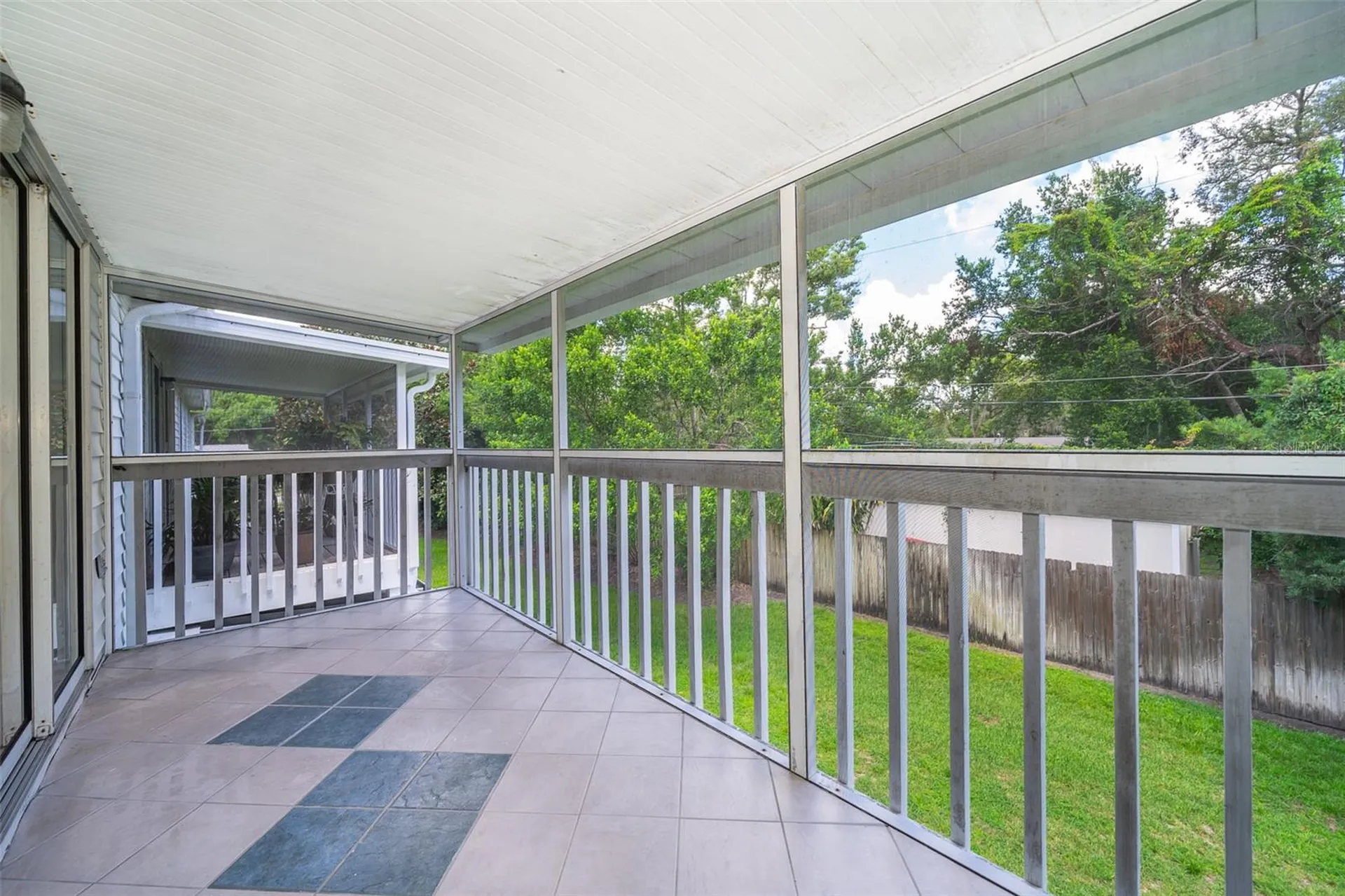 5301 White Cliff Lane Orlando FL 32812
