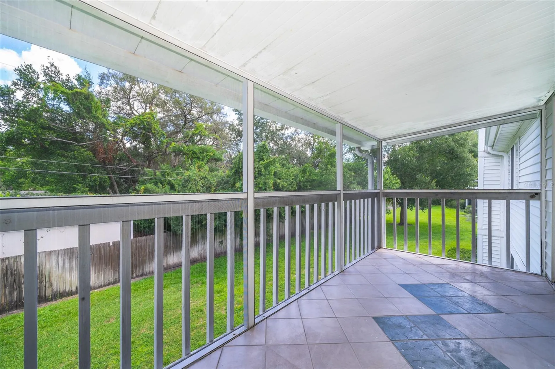5301 White Cliff Lane Orlando FL 32812