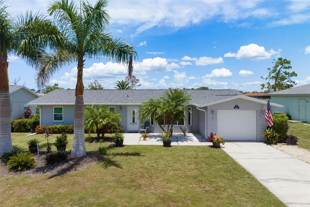 64 Oakland Hills Place Rotonda West FL 33947