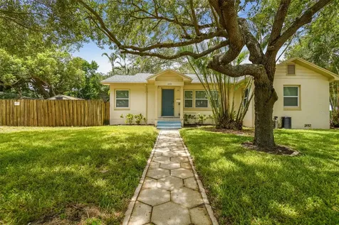 4832 16th Street N St Petersburg FL 33703