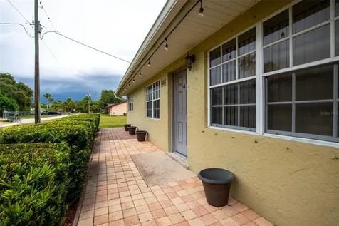 9565 SW Adams Street Okeechobee FL 34974