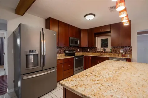 9565 SW Adams Street Okeechobee FL 34974