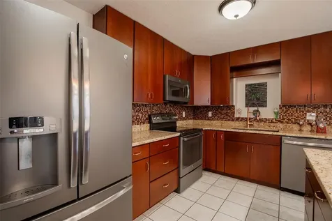 9565 SW Adams Street Okeechobee FL 34974