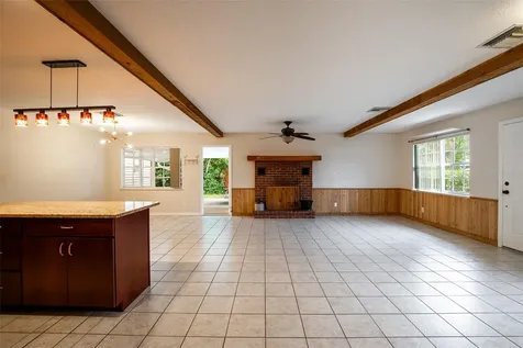 9565 SW Adams Street Okeechobee FL 34974