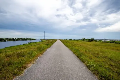 9565 SW Adams Street Okeechobee FL 34974
