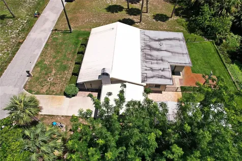 9565 SW Adams Street Okeechobee FL 34974