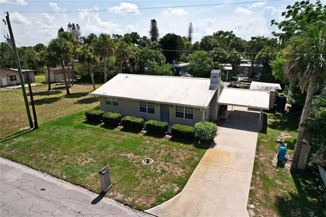 9565 SW Adams Street Okeechobee FL 34974