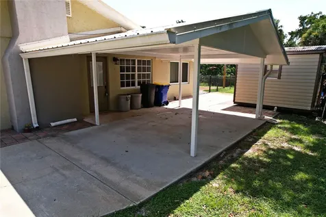 9565 SW Adams Street Okeechobee FL 34974