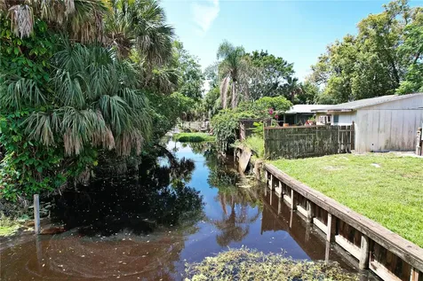 9565 SW Adams Street Okeechobee FL 34974