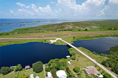 9565 SW Adams Street Okeechobee FL 34974