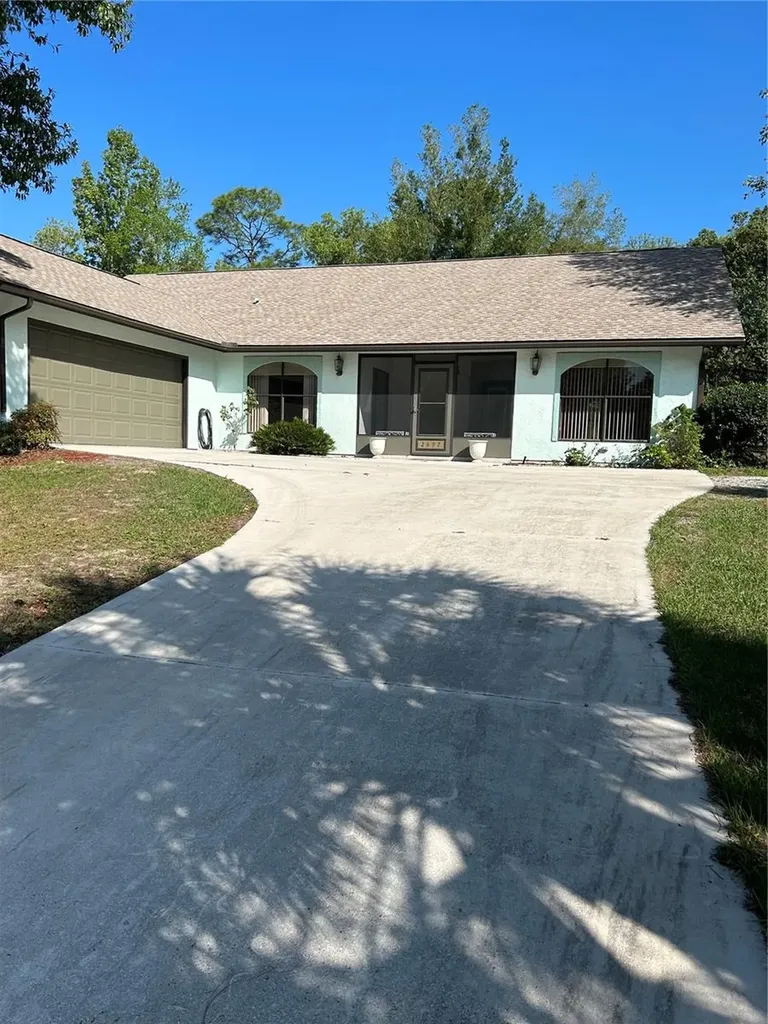 2697 W Axelwood Drive Beverly Hills FL 34465