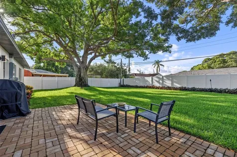 6360 25th Avenue N St Petersburg FL 33710