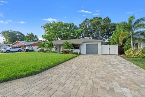 6360 25th Avenue N St Petersburg FL 33710