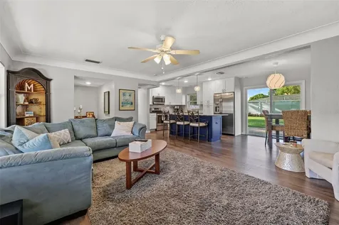 6360 25th Avenue N St Petersburg FL 33710