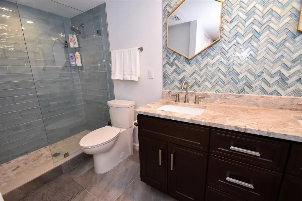 1508 Pelican Cove Road Sarasota FL 34231