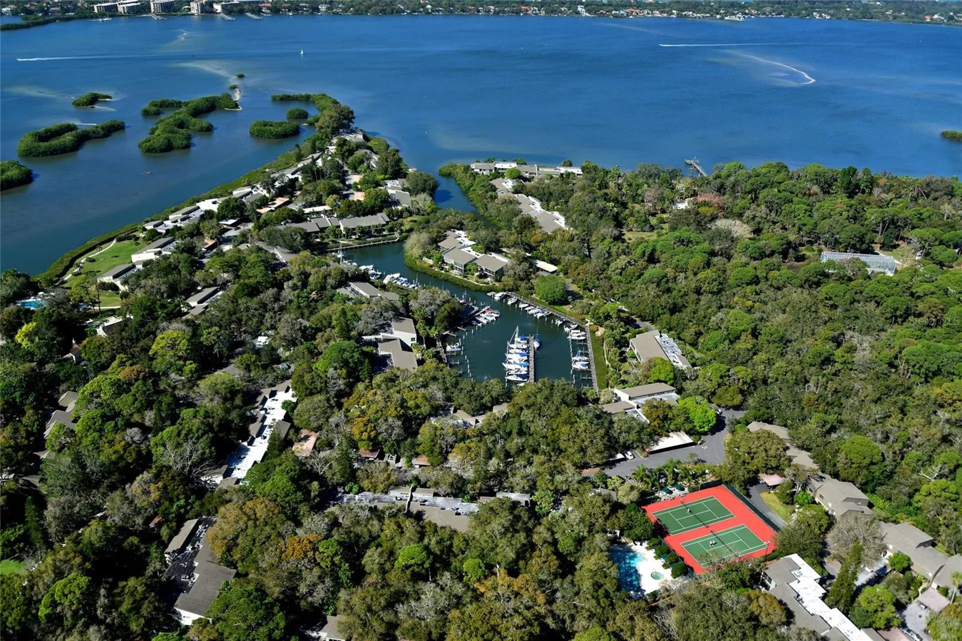 1508 Pelican Cove Road Sarasota FL 34231