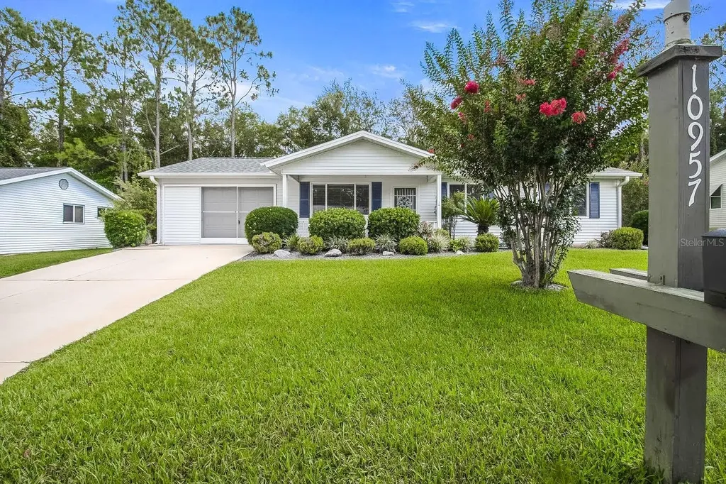 10957 SW 80th Court Ocala FL 34481