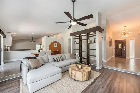 14102 Hollingfare Place Tampa FL 33624