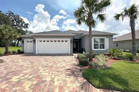10283 Julia Isles Avenue Oxford FL 34484