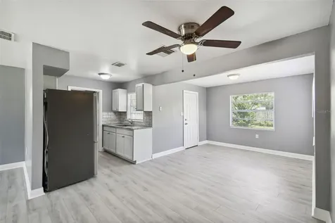 5147 Lanette Street Orlando FL 32811