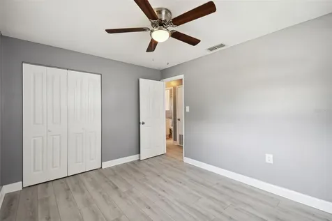 5147 Lanette Street Orlando FL 32811