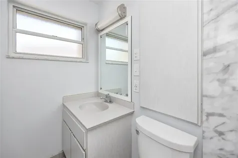 2700 59th Way N St Petersburg FL 33710