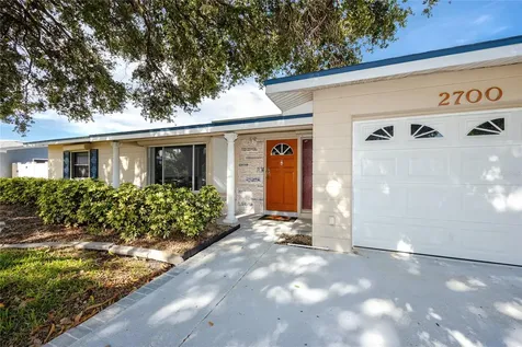 2700 59th Way N St Petersburg FL 33710