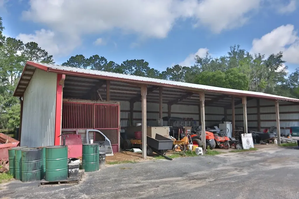 13450 NW Gainesville Road Reddick FL 32686