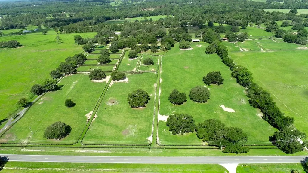 13450 NW Gainesville Road Reddick FL 32686