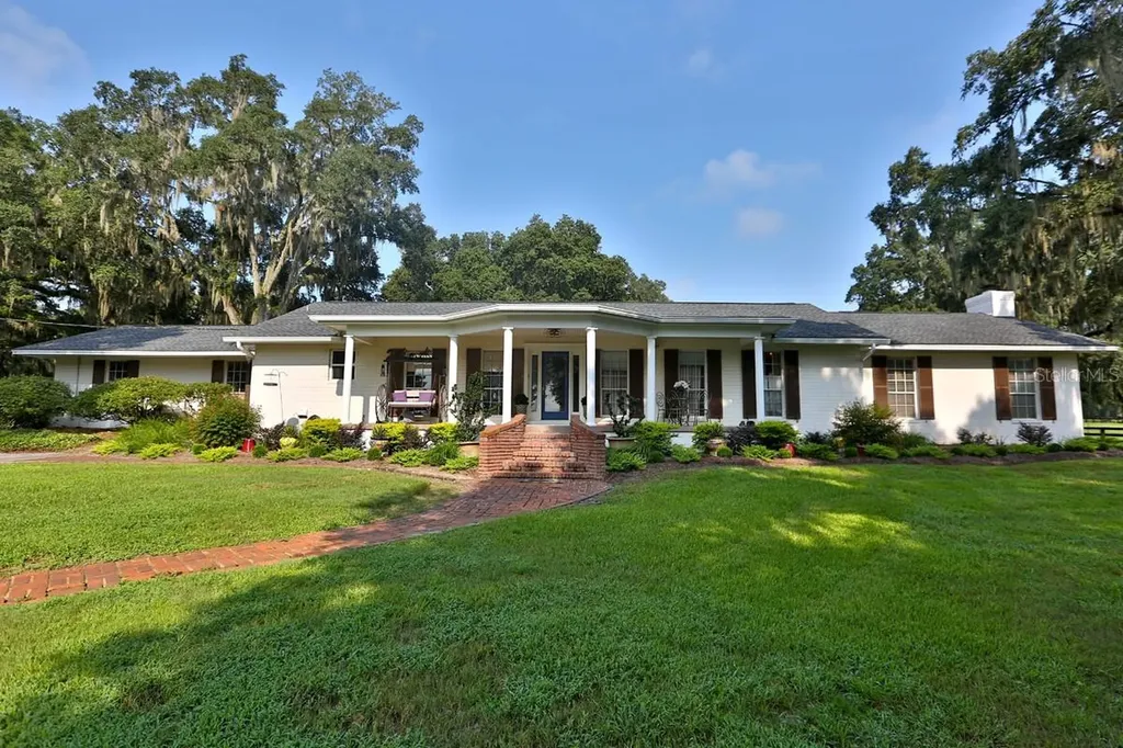 13450 NW Gainesville Road Reddick FL 32686