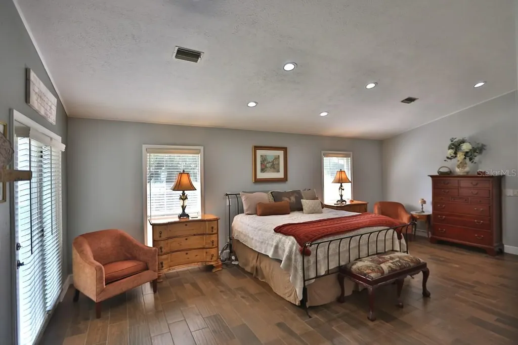 13450 NW Gainesville Road Reddick FL 32686