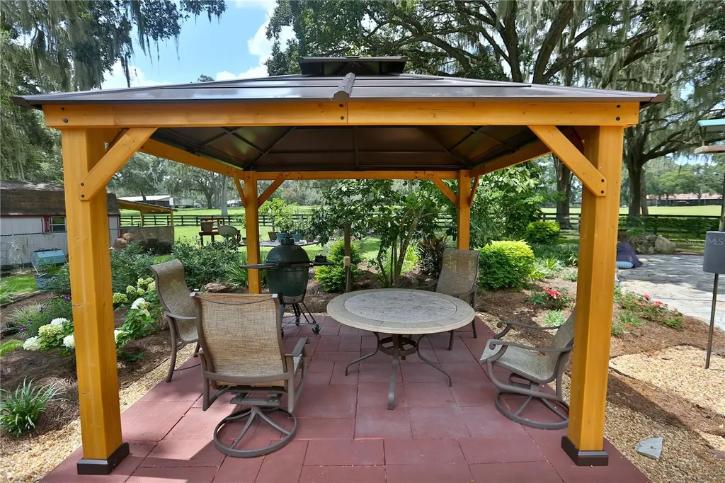 13450 NW Gainesville Road Reddick FL 32686