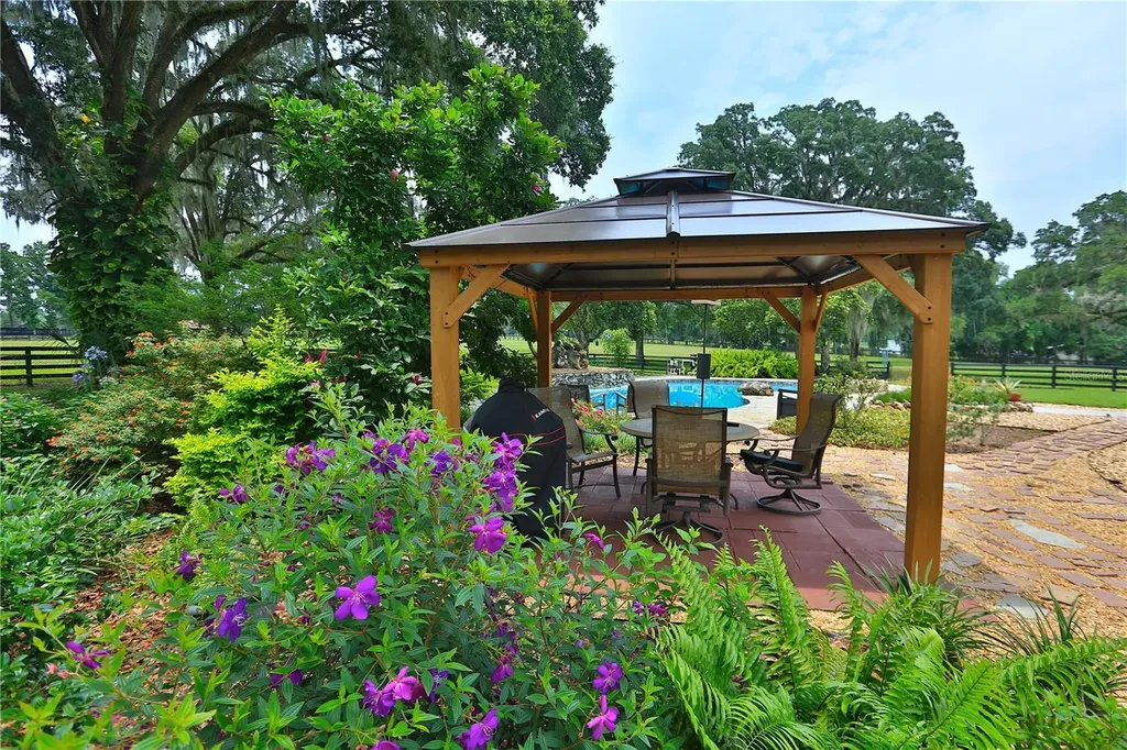 13450 NW Gainesville Road Reddick FL 32686