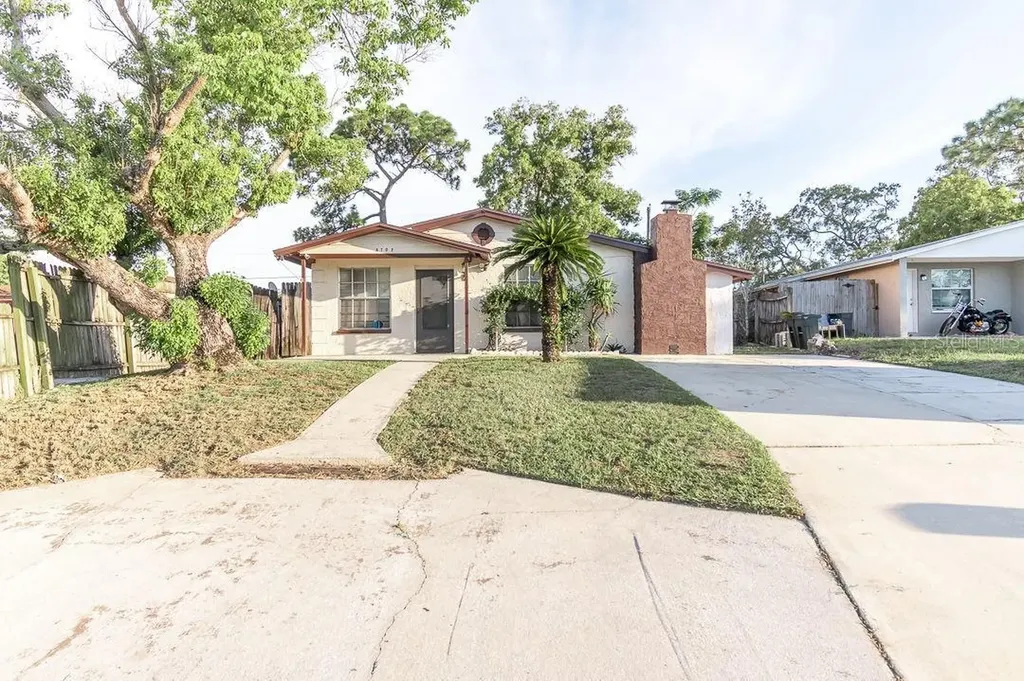 5702 Golden Nugget Drive Holiday FL 34690