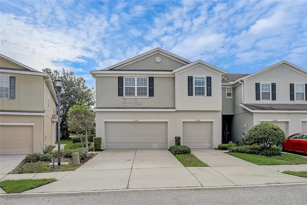 5044 White Sanderling Court Tampa FL 33619