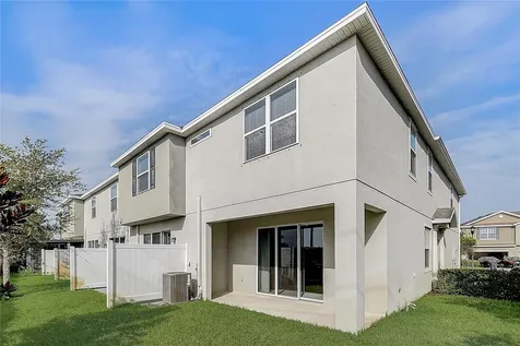 5044 White Sanderling Court Tampa FL 33619