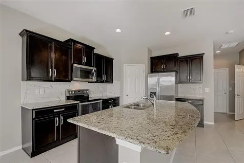 5044 White Sanderling Court Tampa FL 33619