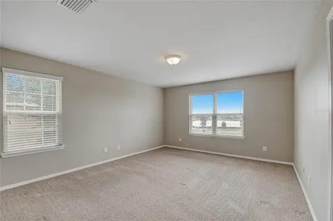 5044 White Sanderling Court Tampa FL 33619