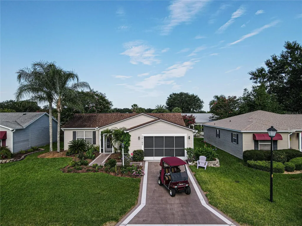 1510 Escandon Place The Villages FL 32162